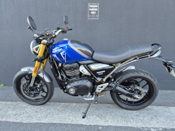 TRIUMPH SPEED 400