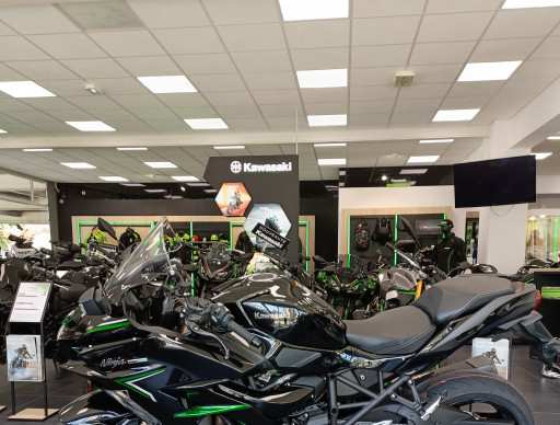 KAWASAKI NINJA H2 SX 24  NEUF 0 KMS A SAISIR ...GARANTIE 4 ANS