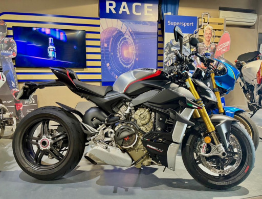 DUCATI STREETFIGHTER V4 SP  N° 1064