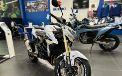 SUZUKI GSR 750 ABS
