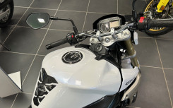SUZUKI GSR 750 ABS
