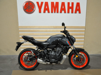 YAMAHA MT-07 (47.5CV)