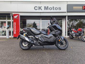 HONDA ADV 350 ABS COLORIS NOIR
