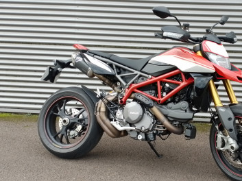DUCATI HYPERMOTARD SP