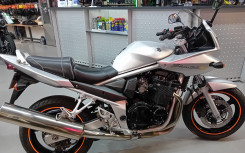 SUZUKI GSF 650 S BANDIT