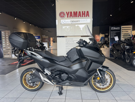 HONDA NSS FORZA 750