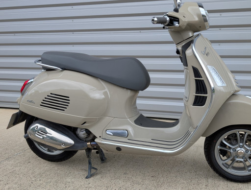 VESPA GTS 310 comme neuf