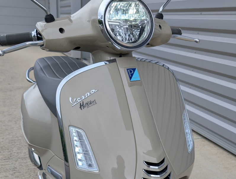 VESPA GTS 310 comme neuf