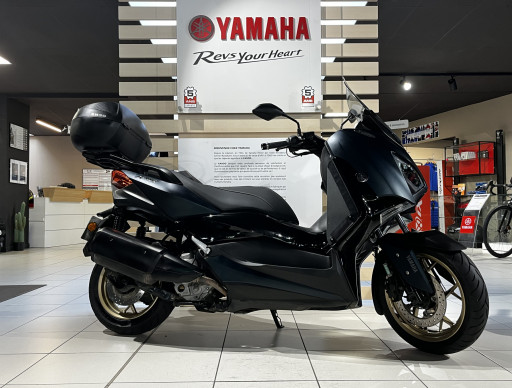 YAMAHA XMAX 300 Tech Max