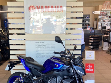 YAMAHA MT-09 Y-AMT