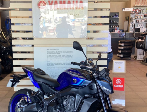 YAMAHA MT-09 Y-AMT