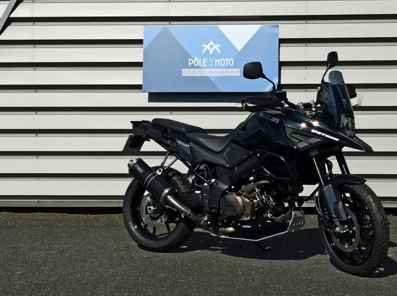 SUZUKI DL 1050 V STROM DARK RALLY N°6/11