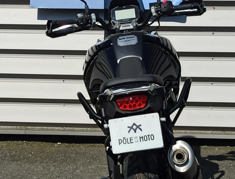 SUZUKI DL 1050 V STROM DARK RALLY N°6/11