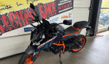KTM 390 duke