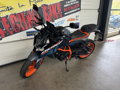 KTM 390 duke