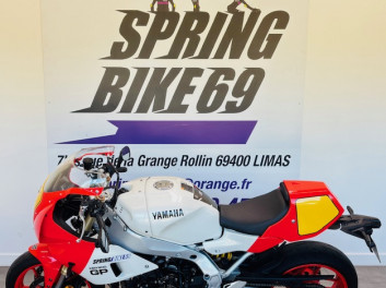 YAMAHA XSR 900 GP