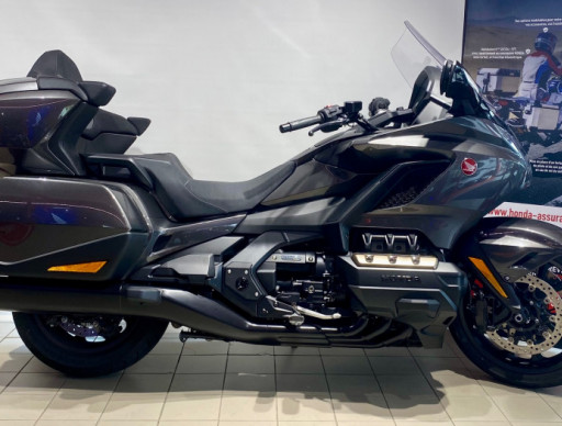 GOLDWING 1800