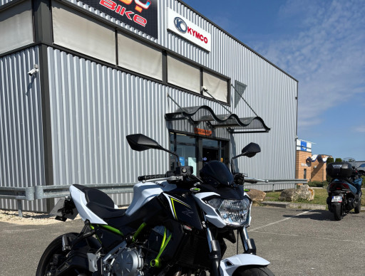 KAWASAKI Z650 