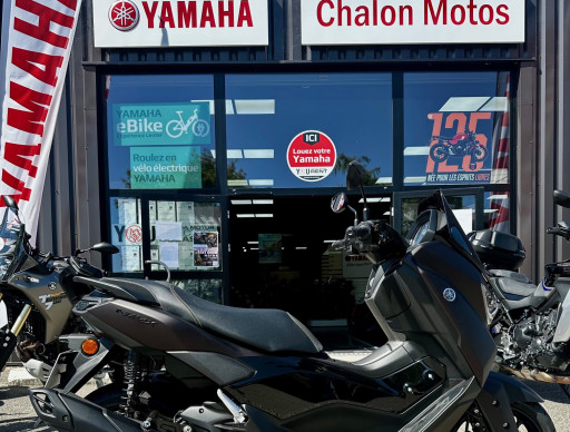 YAMAHA NMAX 125 TECH MAX