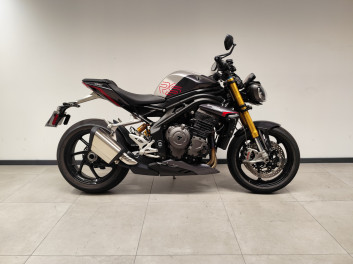 TRIUMPH SPEED TRIPLE 1200 RS 2025 