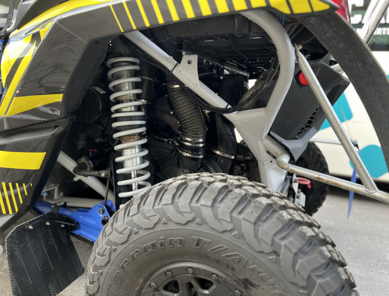CAN-AM MAVERICK X3 SSV 