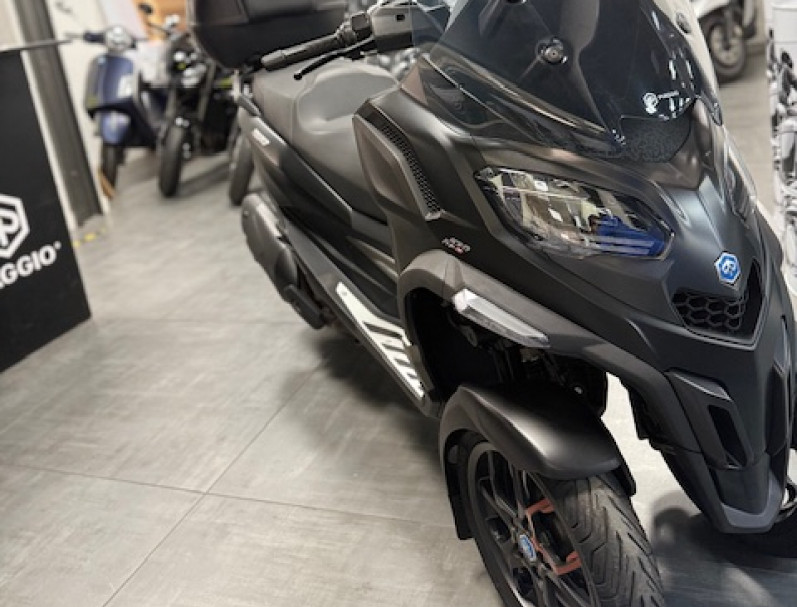 PIAGGIO MP3 530 HPE EXCLUSIVE