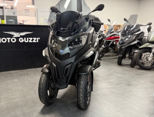 PIAGGIO MP3 530 HPE EXCLUSIVE