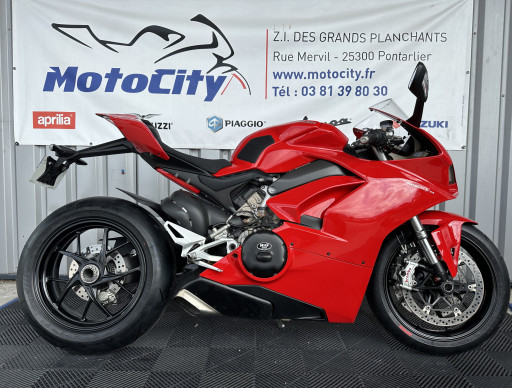 DUCATI PANIGALE 1103 V4