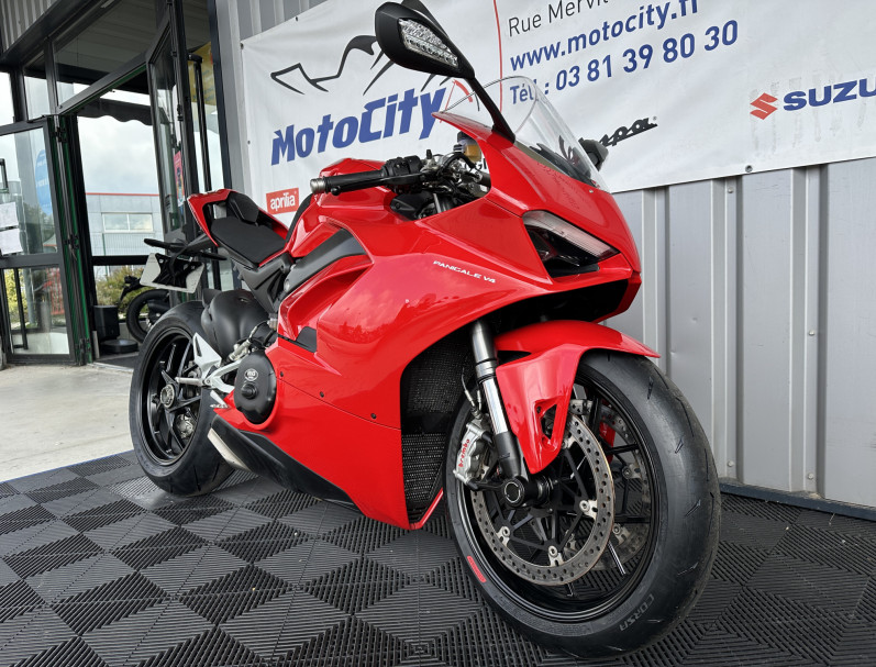 DUCATI PANIGALE 1103 V4