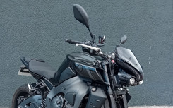 YAMAHA MT-10