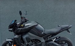 YAMAHA MT-10
