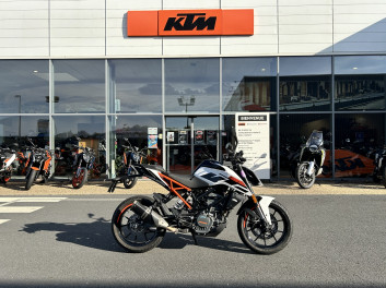 KTM 125 DUKE ABS