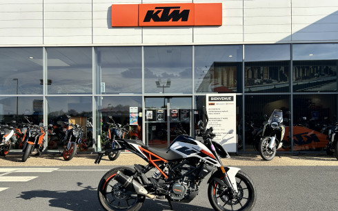 KTM 125 DUKE ABS