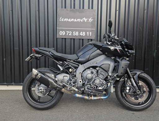 YAMAHA MT-10
