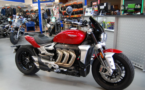 TRIUMPH ROCKET 3 R