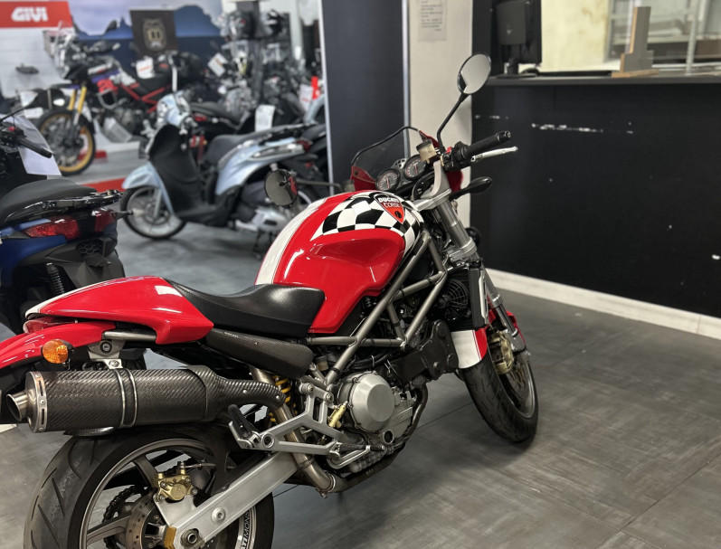 DUCATI Monster 916 S4