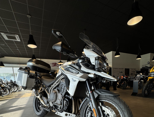 TRIUMPH TIGER 1200 EXPLORER XCA 