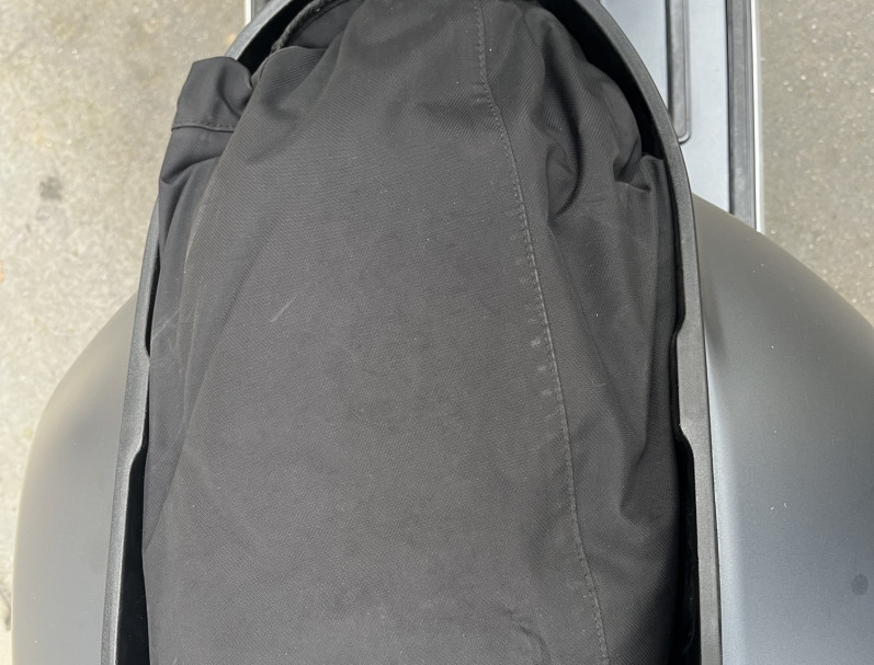 VESPA GTS 300 SPORT GRIS MAT 1ER MAIN 