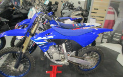 YAMAHA YZ 125