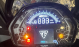 TRIUMPH TIGER 800