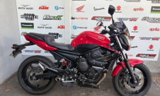 YAMAHA XJ6