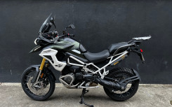 TRIUMPH TIGER 1200 RALLY PRO