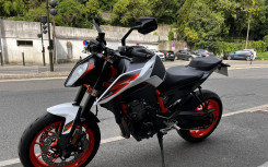 KTM 890 DUKE R