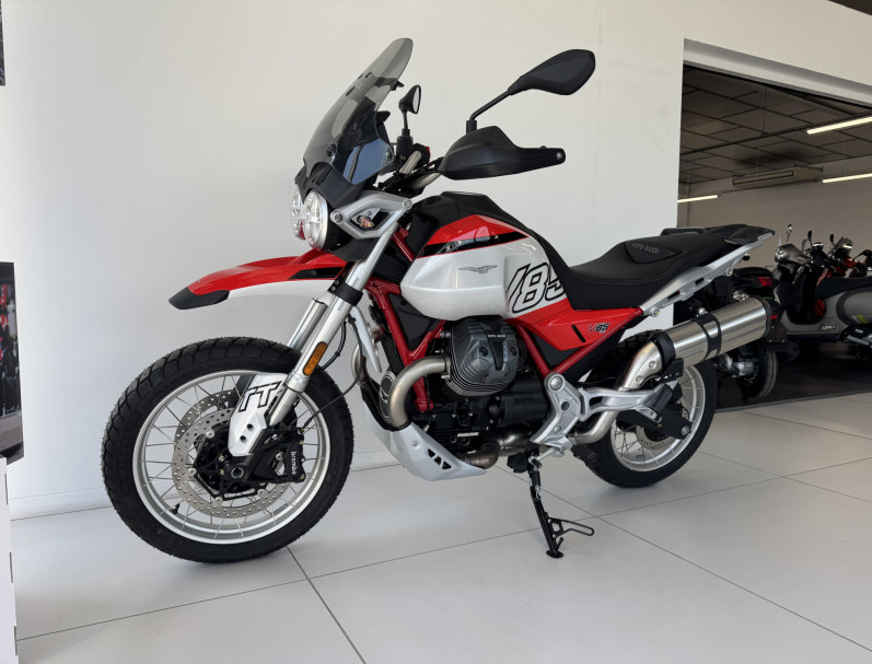 MOTO GUZZI V85 TT 850