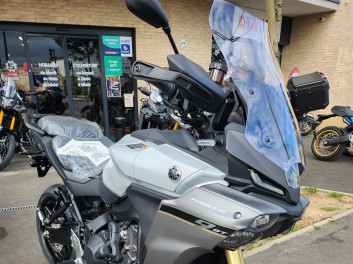 YAMAHA MT-09 TRACER 900 GT AVEC VALISES BOITE Y-AMT AUTOMATIQUE