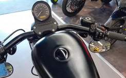 HARLEY-DAVIDSON SPORTSTER 883