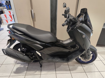 YAMAHA NMAX 125