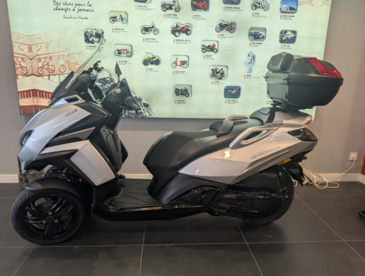PEUGEOT METROPOLIS 400i