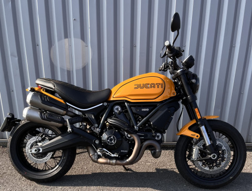 DUCATI SCRAMBLER 1100 TRIBUTE