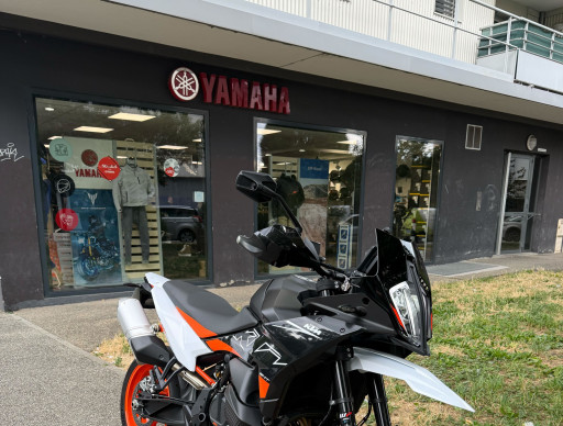KTM 890 SMT